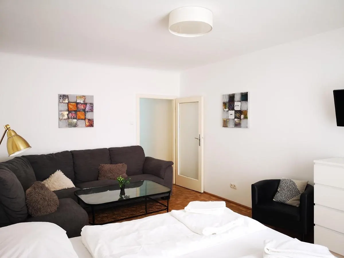 Vienna Studios Apartment